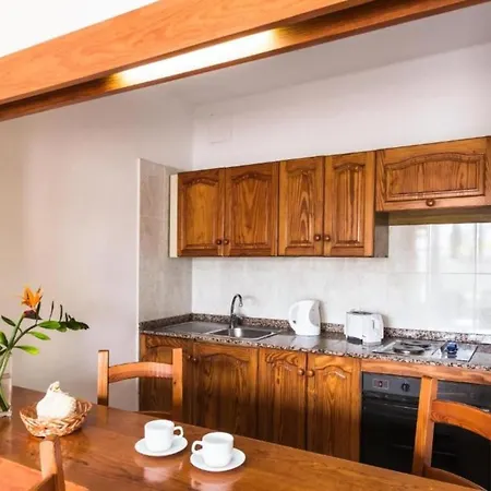 Lpc Apartamento A 50 Metros Del Mar Con Wifi Y Piscina *